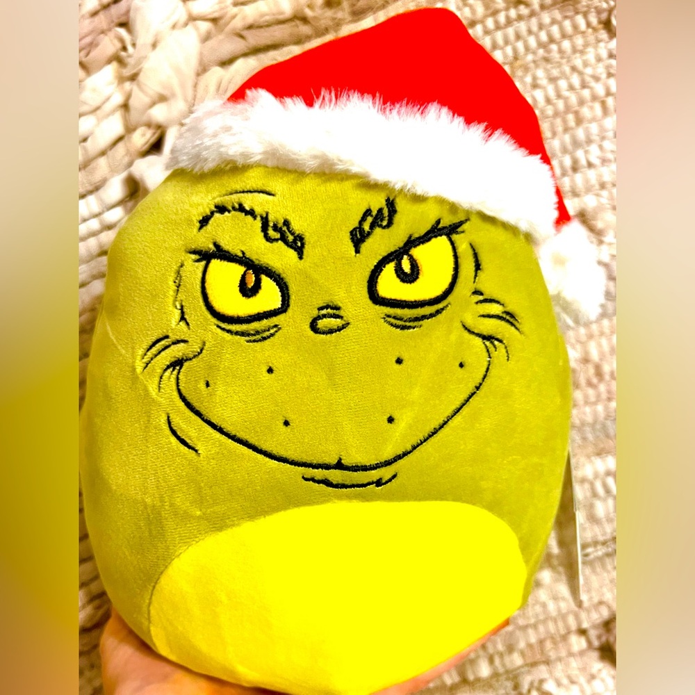Squishmallows THE GRINCH 
Holiday exclusive